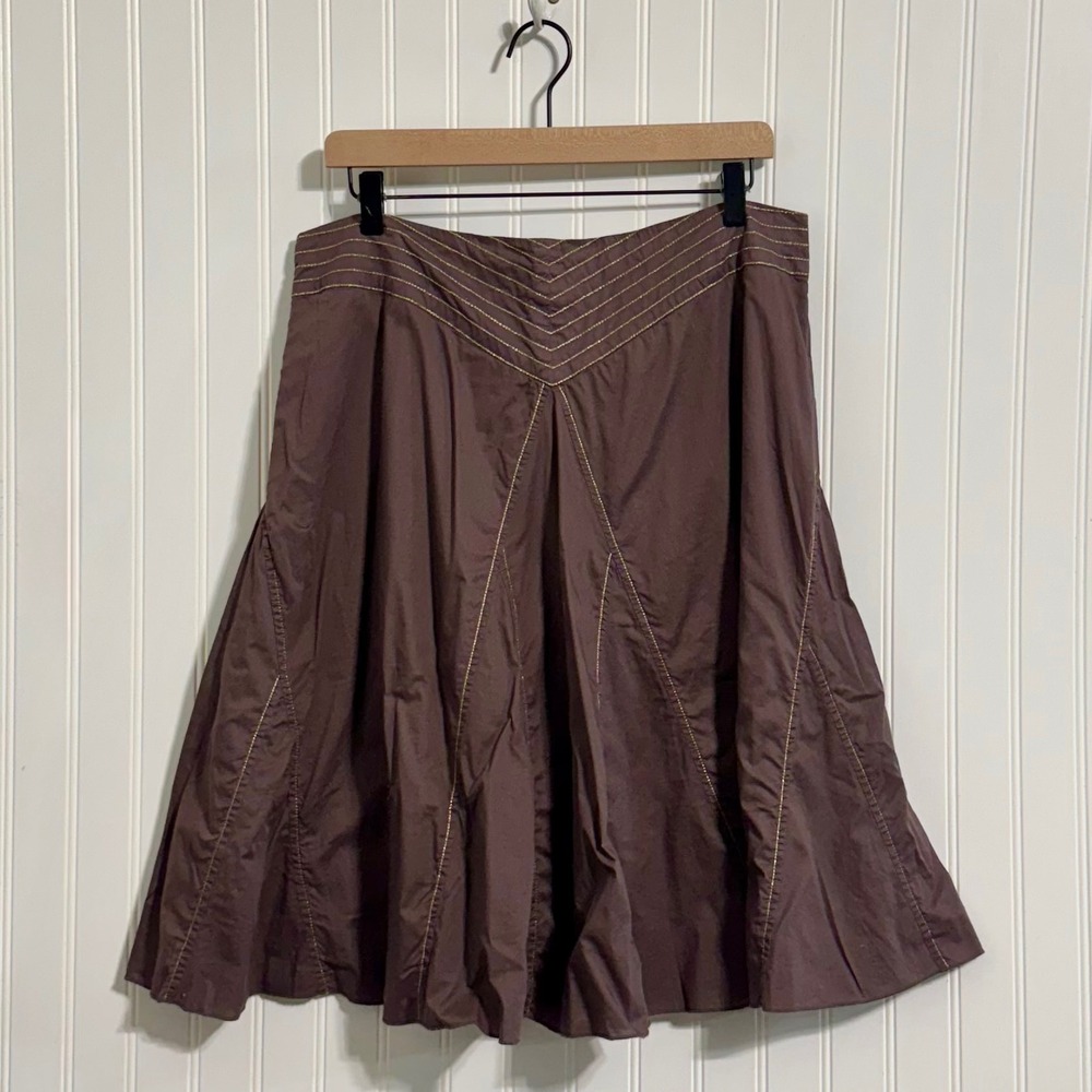 Old Navy Vintage 2006 Brown Flared Skirt Size 12 Cotton Metallic‎ Gold Stitching